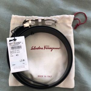 Salvatore Ferragamo navy blue belt